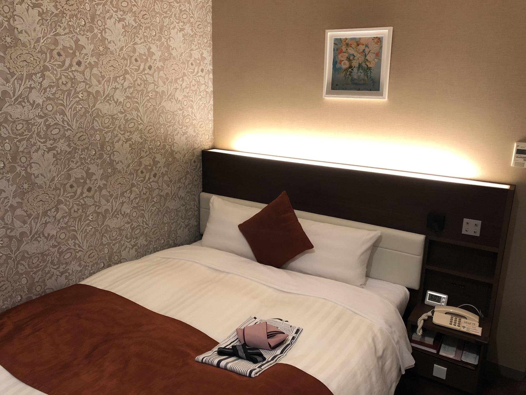 מטסויאמה Hotel Patio Dogo מראה חיצוני תמונה