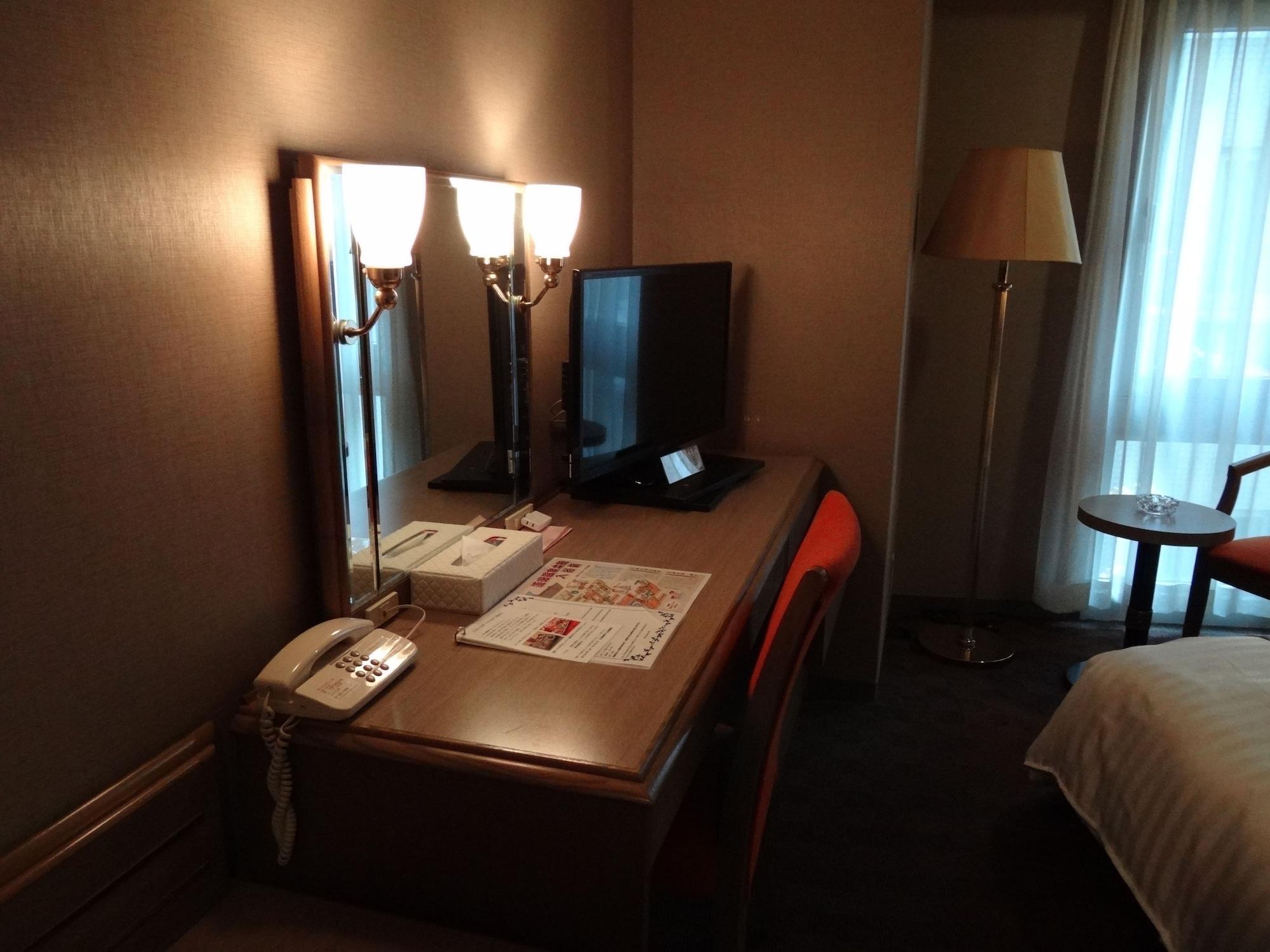 מטסויאמה Hotel Patio Dogo מראה חיצוני תמונה